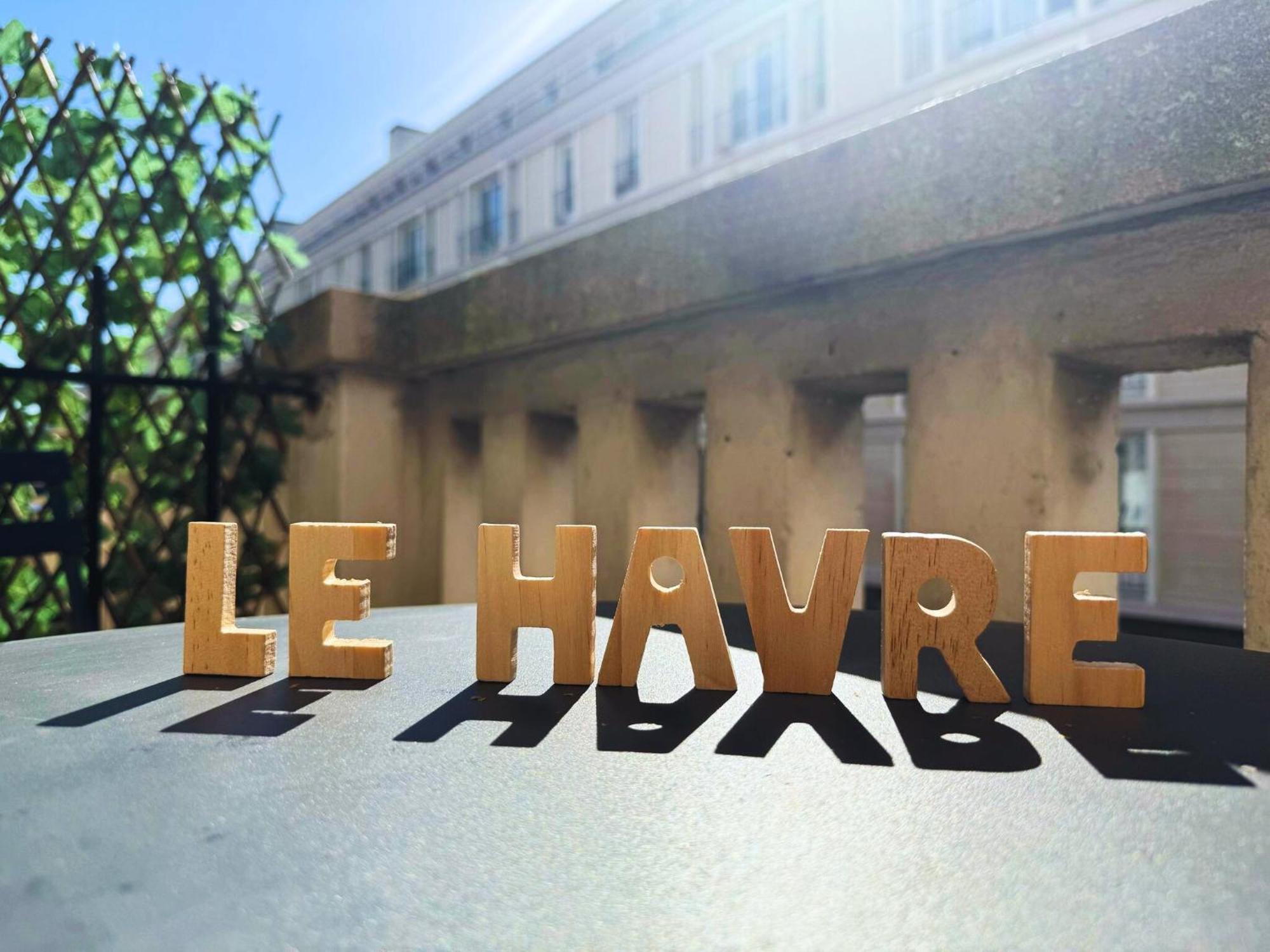 L'Escale Appartements Et Suites En Bord De Mer Le Havre Eksteriør billede