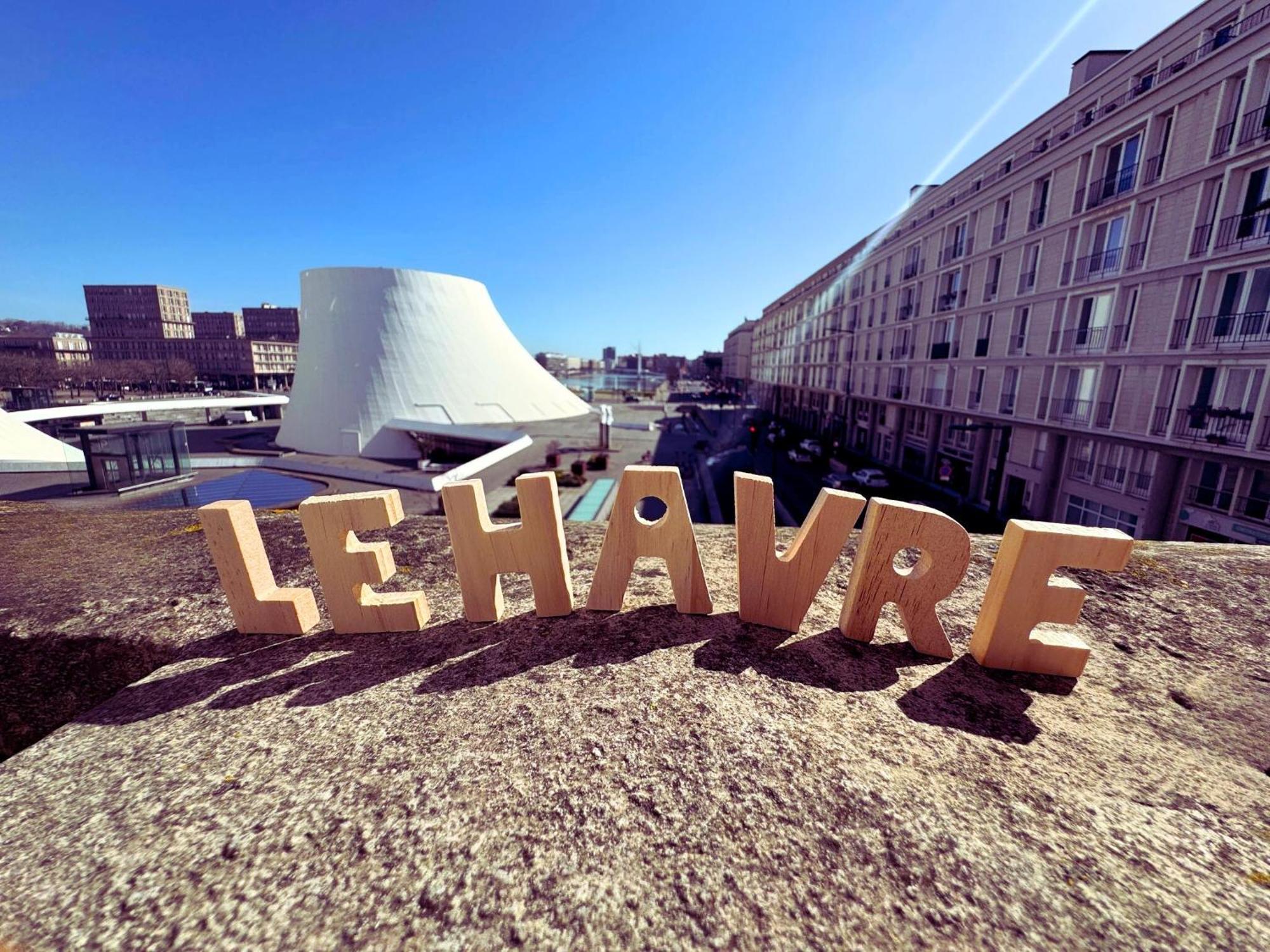 L'Escale Appartements Et Suites En Bord De Mer Le Havre Eksteriør billede